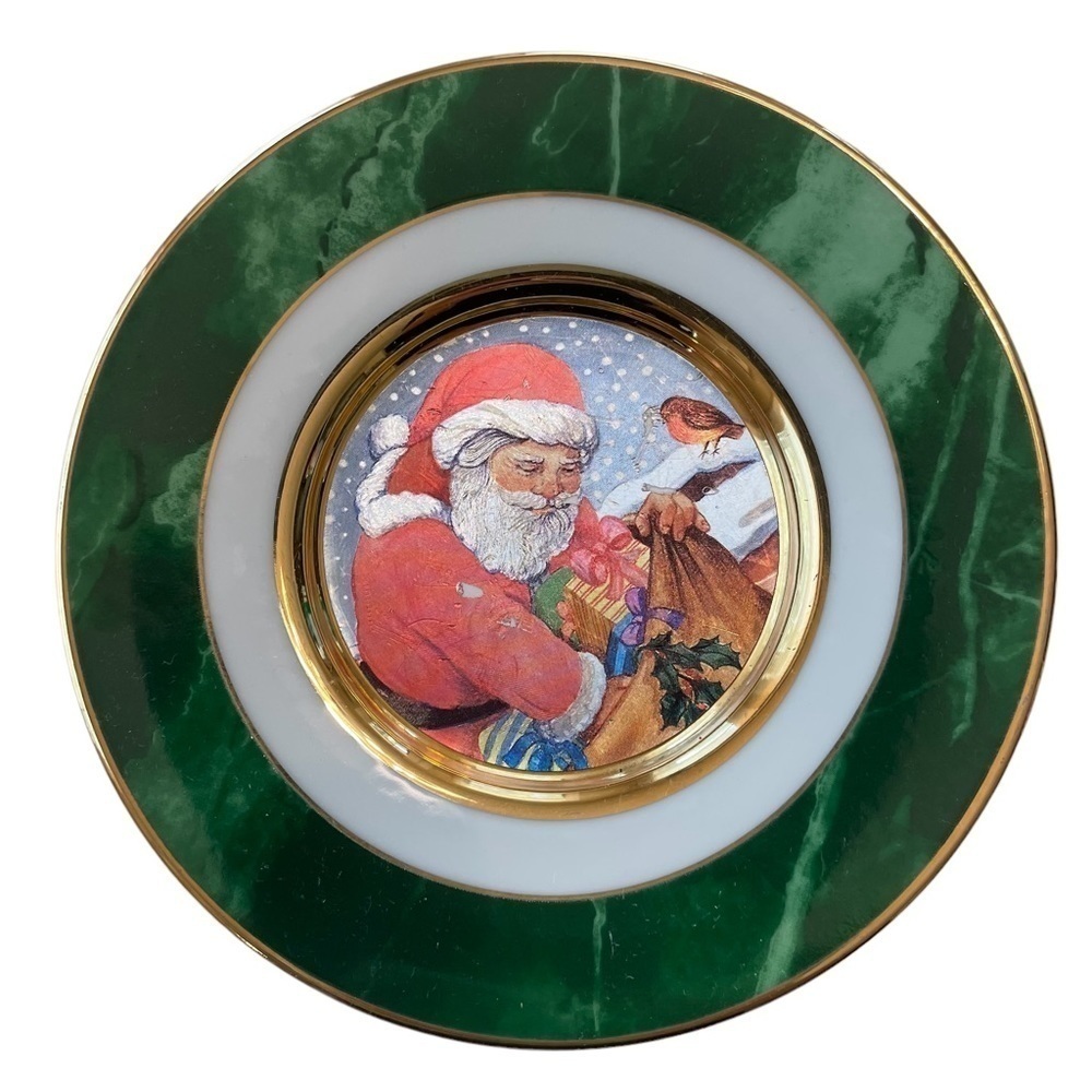 Vintage Christmas Santa Presents Plate Green White Gold Dufex Art Made in Japan